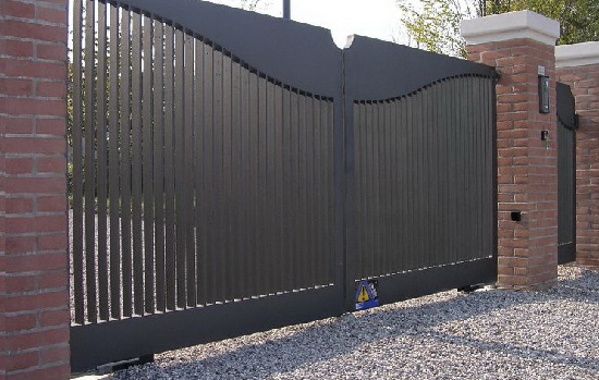 Купить новые ворота Абакан откатные в Соль-илецке по цене от 84256 руб